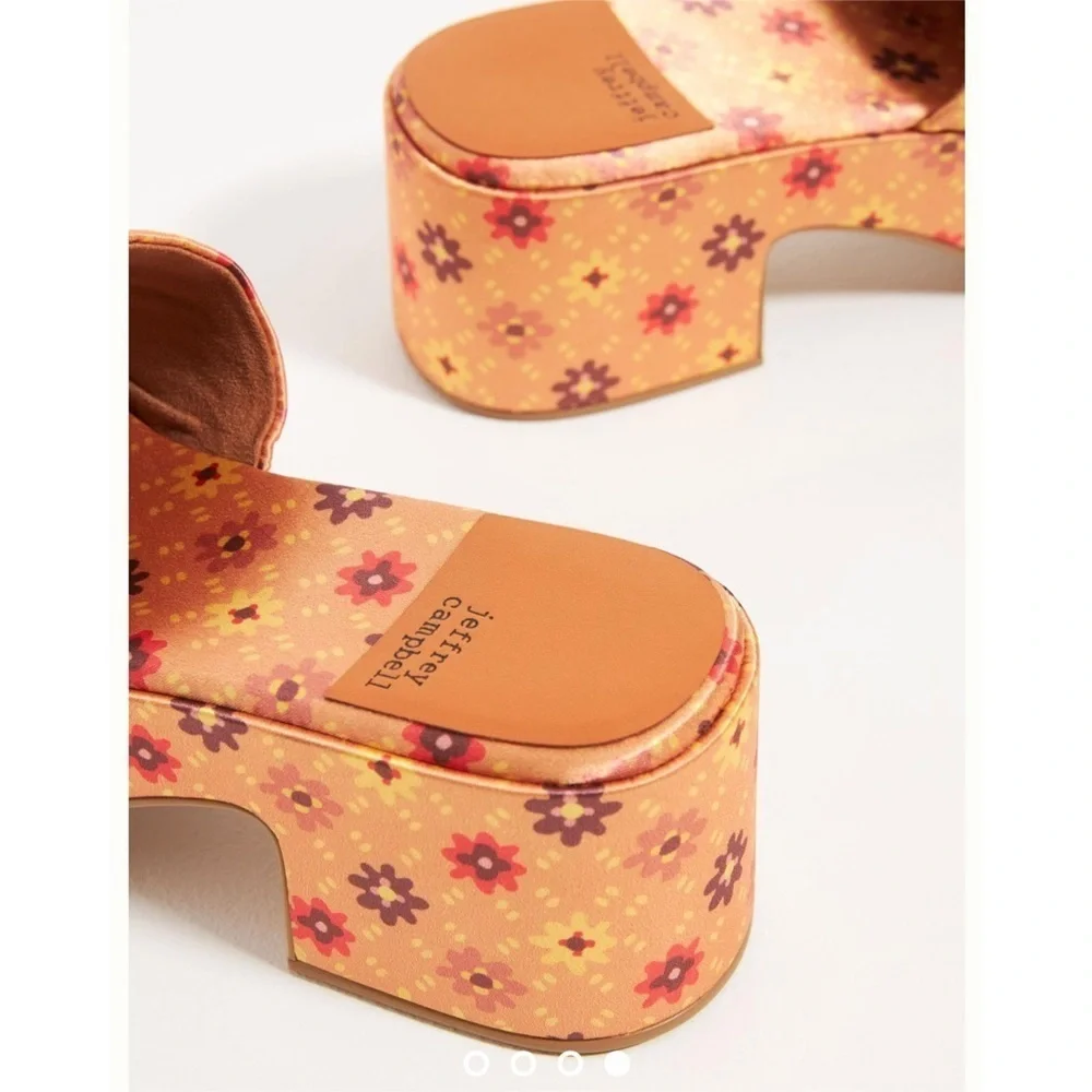 NWT Anthropologie Jeffrey Campbell Shindy Platform Slide Mules 70s Hippie Size 8 - Picture 4 of 12
